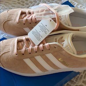 Brand New Adidas Gazelle Sneakers